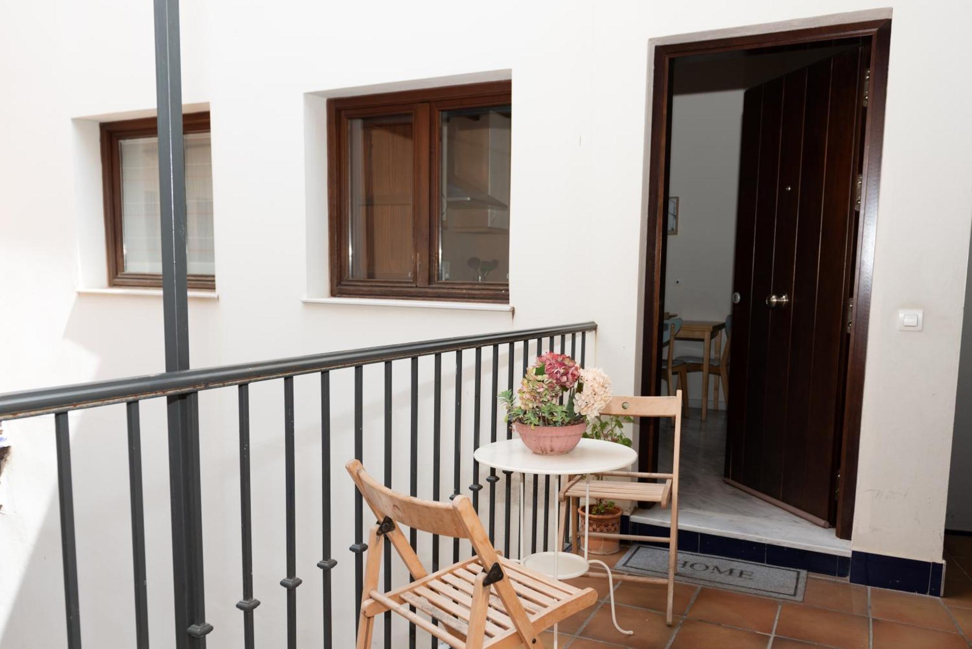 Charming & Quiet Apartment In Plaza Del Salvador Sevilla Exterior foto